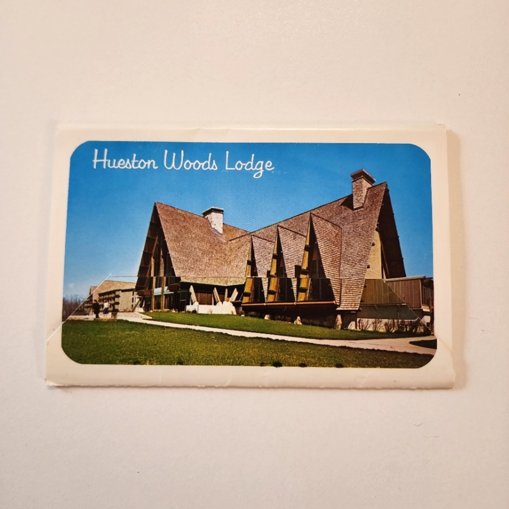 Hueston Woods Lodge Ohio Pullout Postcard Booklet decor swimsuits